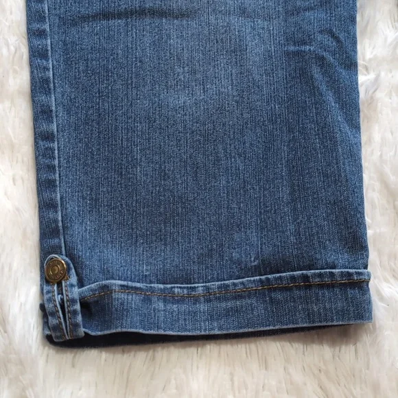 Gloria Vanderbilt Skimmer Denim Capri High Waisted Slimming Jeans Size 12 - Picture 3 of 11
